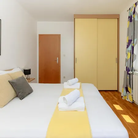 Appartement Vallum 7 *